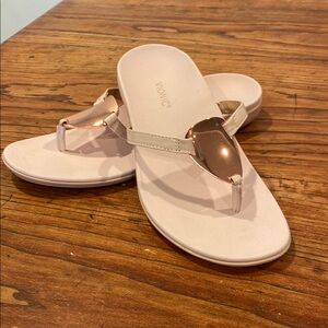 Vionic Women's White Sandals with Gold Accents